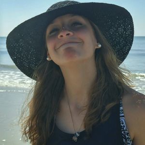 Meet your Posher, Allyson